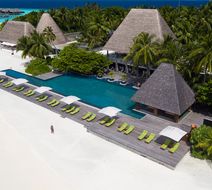 Anantara Kihavah Villas Maldives Pool