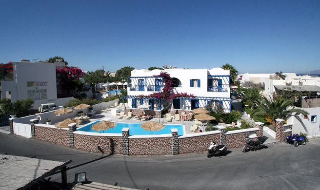 Astro Hotel Exterior