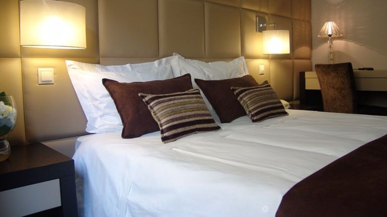 <b>Your Hotel & Spa Room</b>