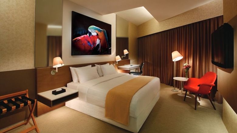 <b>D'Hotel Singapore Room</b>