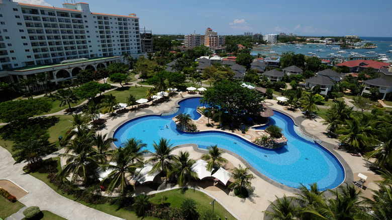 <b>JPark Island Resort & Waterpark Pool</b>