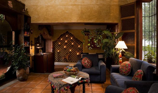 El Palacio De Dona Beatriz Lobby