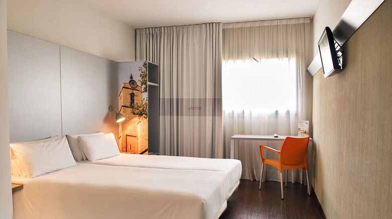 B and B Hotel Barcelona Granollers Room