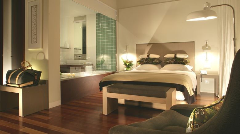 <b>M'AR De AR Aqueduto Room</b>