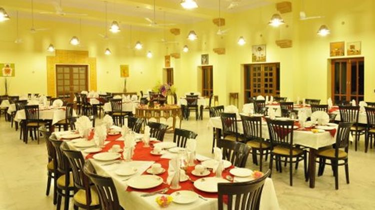 Mirvana Nature Resort Restaurant