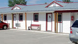 <b>Paintbrush Inn Thermopolis Exterior</b>