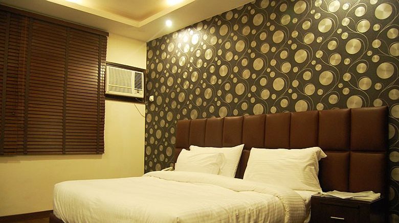 <b>Hotel Deer Parkk Room</b>