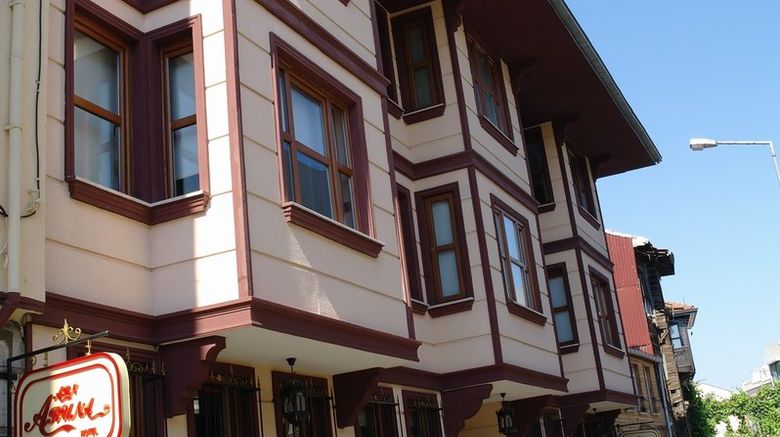 <b>Aruna Hotel Exterior</b>