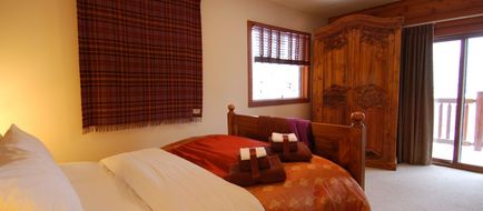 Winston Lodge & Spa Room