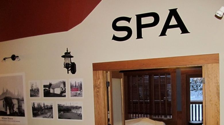 <b>Winston Lodge & Spa Spa</b>