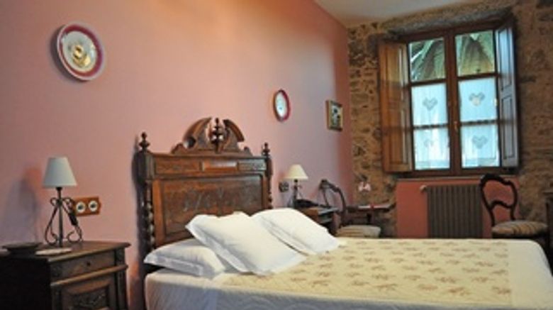 <b>Hotel Pazo De Galegos Room</b>