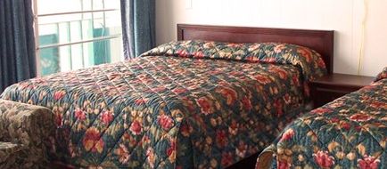 Skyview Manor Motel Room