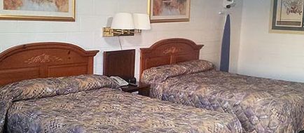 Relax Inn Westminster Room