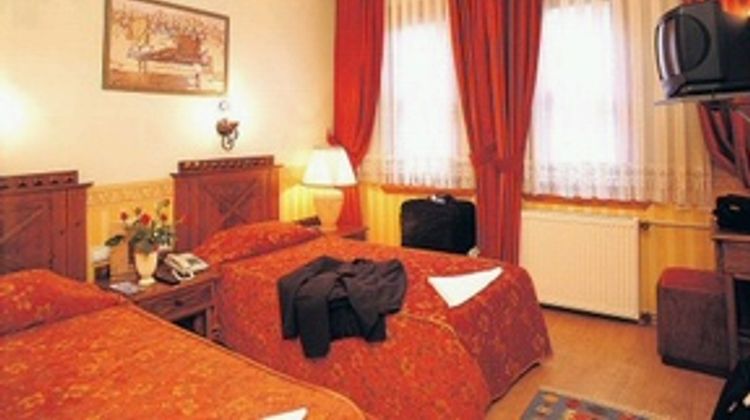 Hotel Tash Konak Room