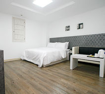 Hotel Stramdade Room
