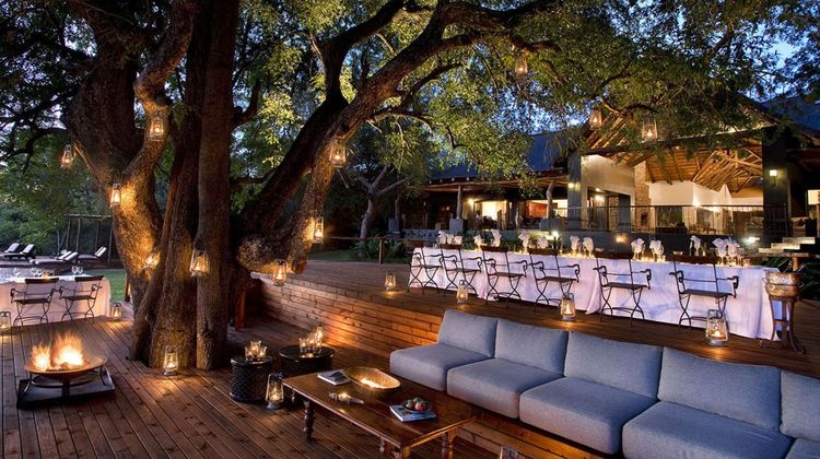 Lion Sands Tinga Lodge, Sabi Sands Restaurant