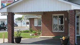 Guest House Motel