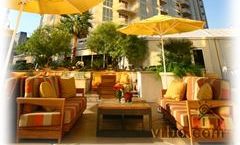 Luxury Suites Intl at The Signature