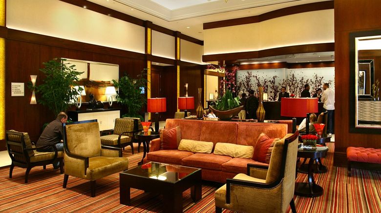 <b>Luxury Suites Intl at The Signature Lobby</b> <b>Luxury Suites Intl at The Signature Lobby</b>