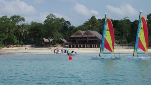 Lope Lope Adventure Lodge