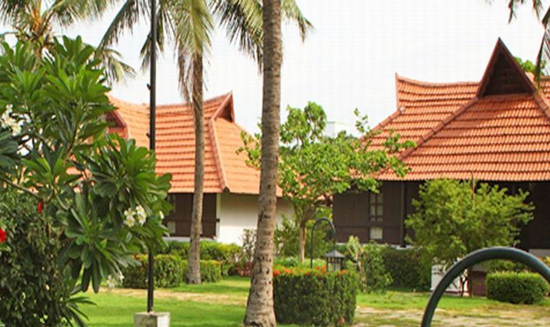 Green Meadows Resort Exterior