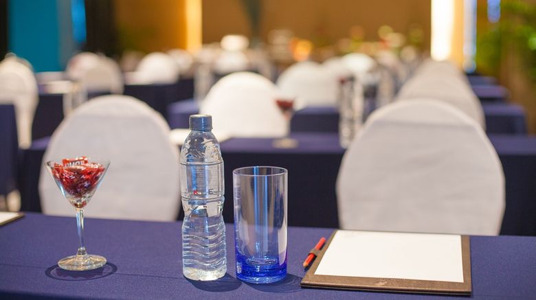 <b>The Kee Resort and Spa Meeting</b> <b>The Kee Resort and Spa Meeting</b>