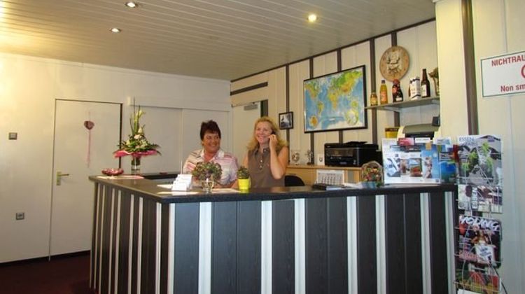 Hotel Palla Lobby
