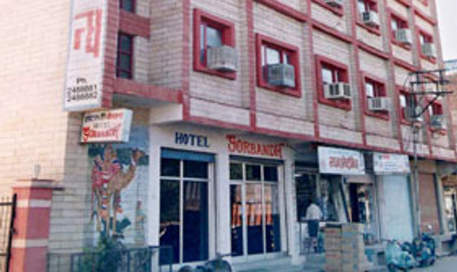 Hotel Gorbandh Exterior