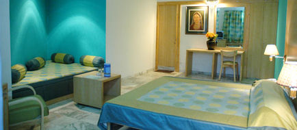 Hotel Gorbandh Room