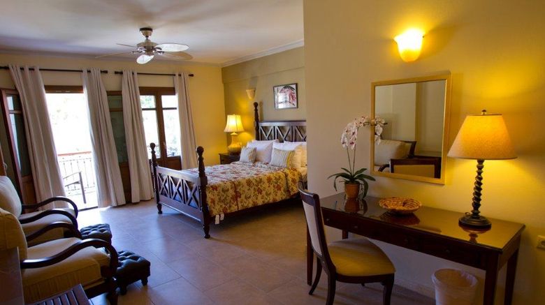 <b>Balhambra Suites Suite</b>