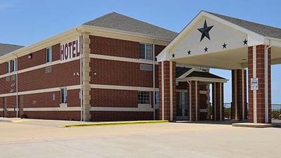 Atria Hotel & RV McGregor