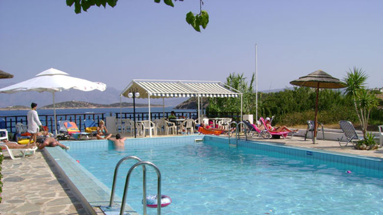 Havania Apartments  and  Hotel Pool