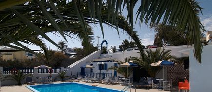 Margarita Hotel Pool