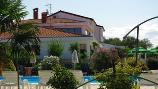 Hotel Villa Holiday