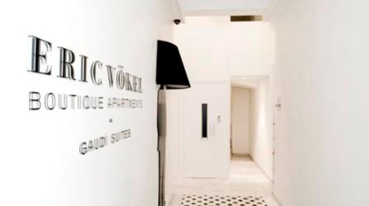 Eric Voekel Sagrada Familia Suites Lobby