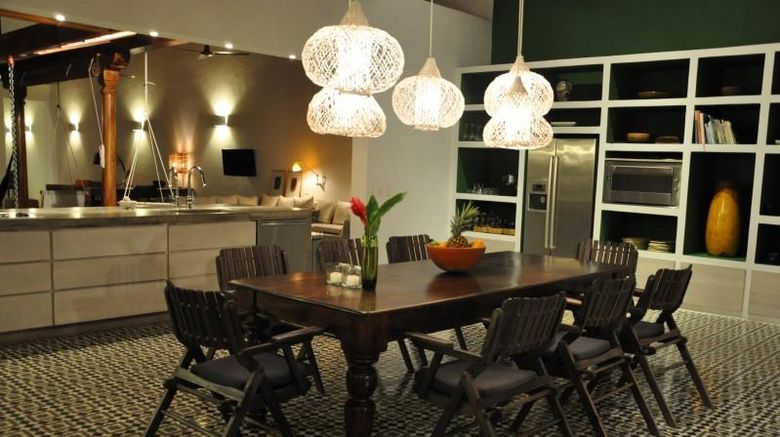<b>Los Patios Hotel Lobby</b>