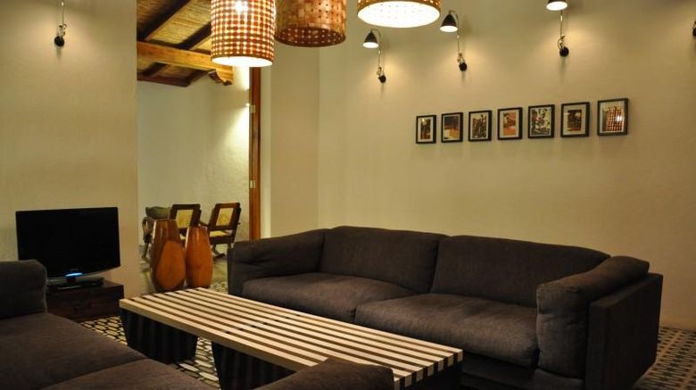 <b>Los Patios Hotel Meeting</b>