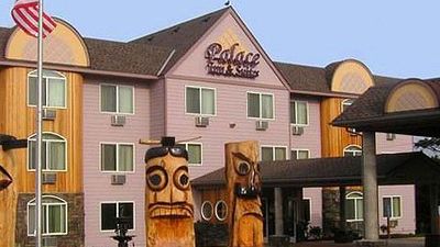 Palace Inn and Suites Lincoln City