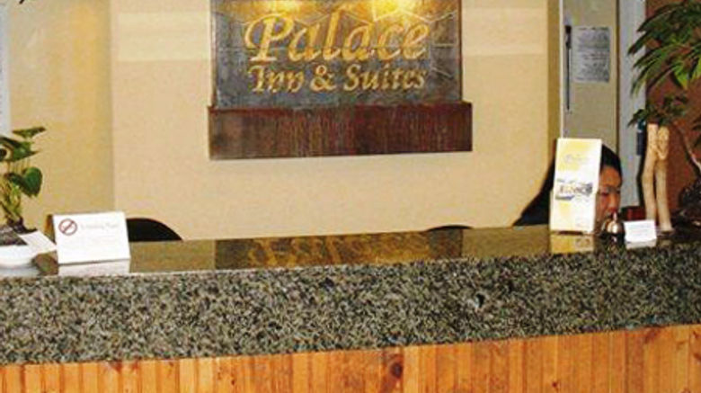 <b>Palace Inn and Suites Lincoln City Lobby</b>