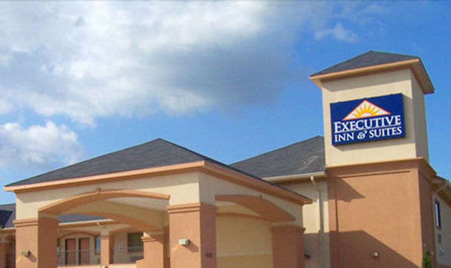 Executive Inn & Suites Joaquin Exterior