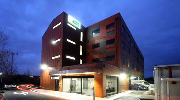 Quest Albany Exterior