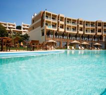 Evia Hotel & Suites Pool