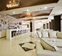 Evia Hotel & Suites Restaurant