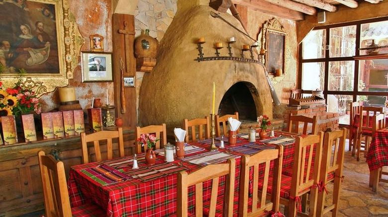 <b>Hotel Hacienda Don Juan Restaurant</b>
