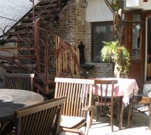 Naz Han Hotel Restaurant
