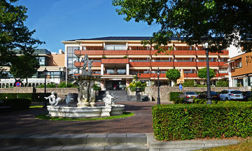 Fletcher Hotel De Hunzebergen
