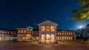 Muthu Sovereign Suites & Spa