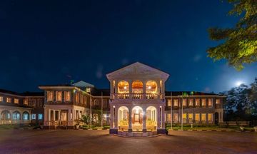 Muthu Sovereign Suites & Spa