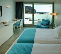 Calagrande Hotel Room