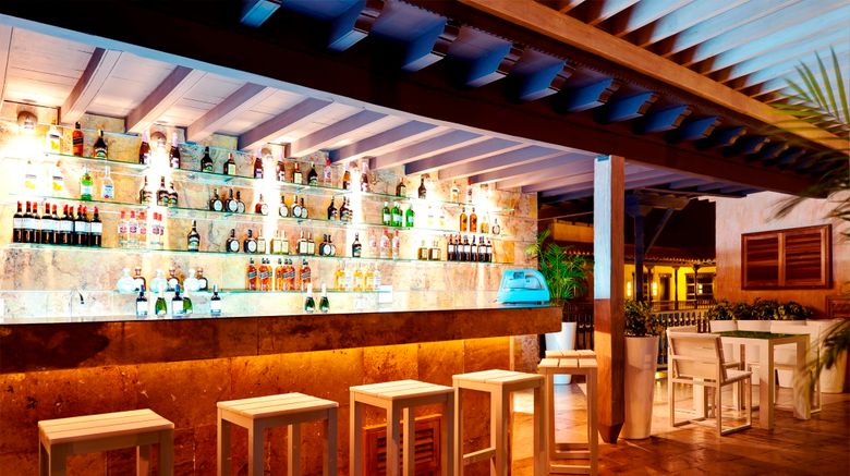 <b>Armeria Real Hotel Luxury & SPA Restaurant</b> <b>Armeria Real Hotel Luxury & SPA Restaurant</b>